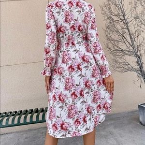 SHEIN Pink Floral Long Sleeve Dress